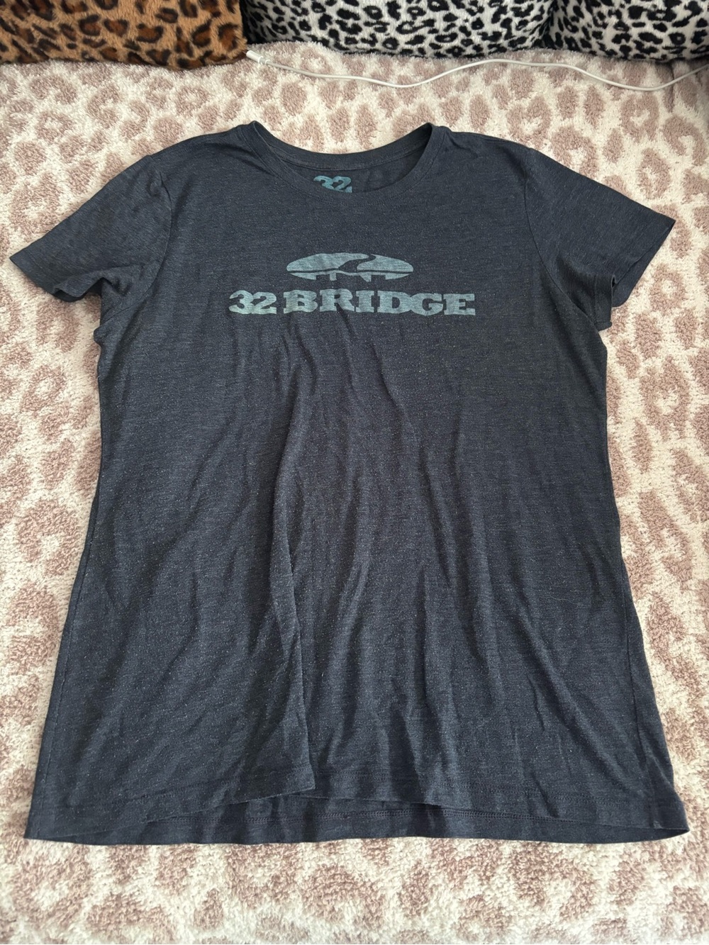 32 bridge luke bryan t shirt